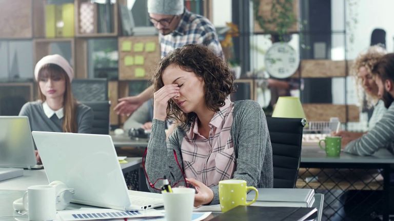 Stresszes fáradtság ellen citromfű